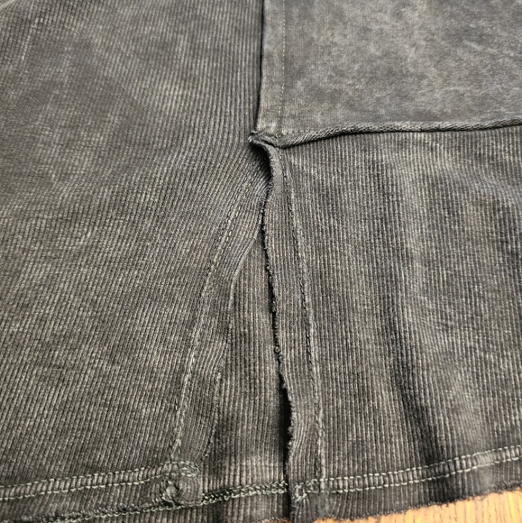 Chalet Navy Blue Long Sleeve Asymmetrical Tunic - Picture 15 of 15